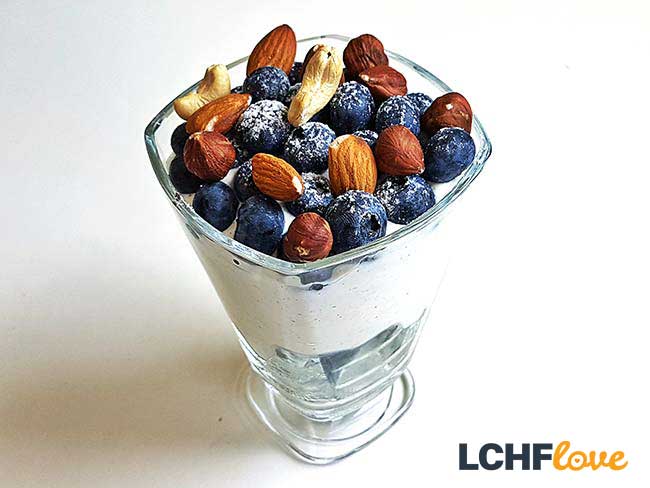 Jogurtova sladica v lončku